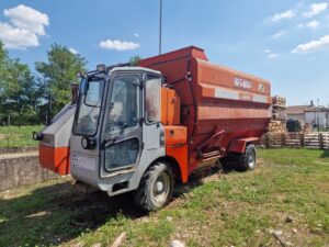 Gilioli Carro Miscelatore Semovente UNIFEED